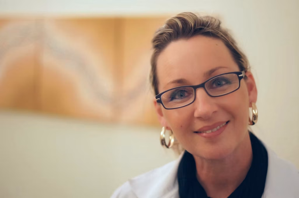 482d8b_c0ac0edc2a01440db580df8c5a3362cd